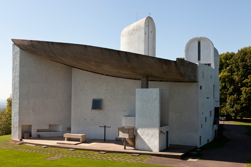 Aussenkapelle in O, mittags